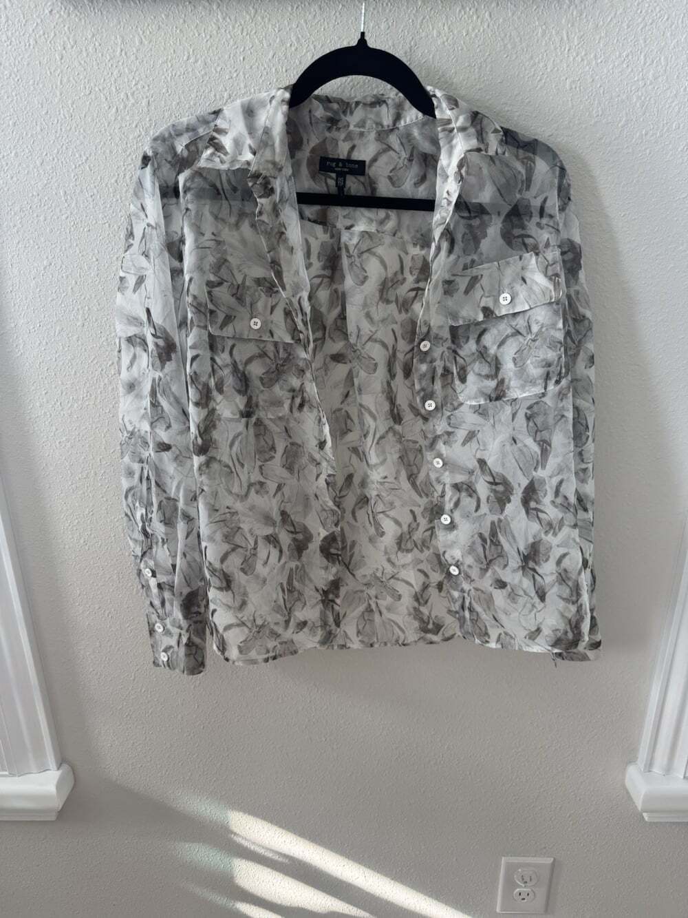 rag & bone New York Sheer Button-Up Blouse - Abstract Print - XXS - Picture 5 of 8